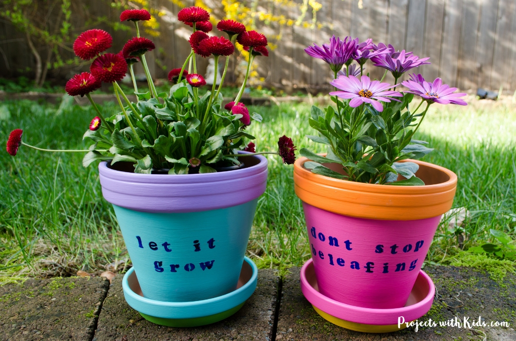 Featured image of post Flower Painted Terracotta Pots Kids