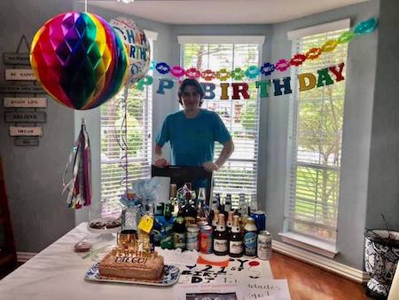 Featured image of post Guys 21St Birthday Party Ideas For Son