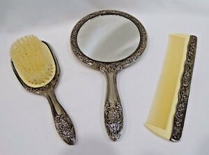 Featured image of post Vintage Hand Mirror Brush And Comb Set